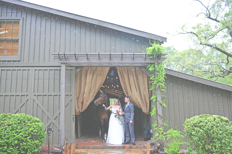 Rainy Day Wedding with a Horse - Kim and Brandon - Six Hearts Photography04